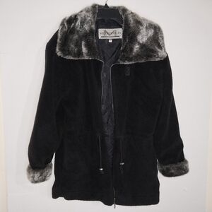 Elegant Black Teddy Coat with Faux Fur Trim